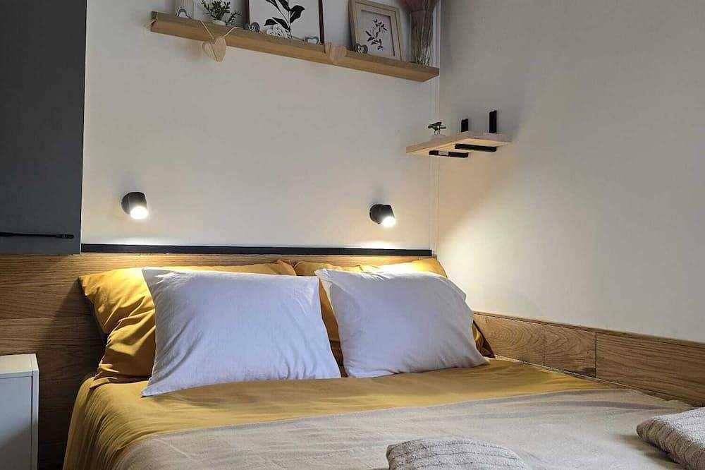 Panorama House - Panoramic Mountain Retreat - Private Bbq & Sun Deck in Brod-Posavina