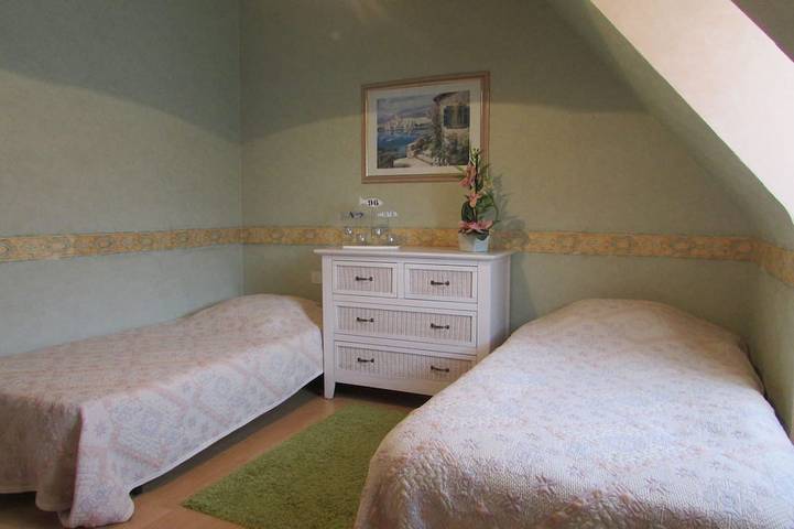 Charmante Maison à la Mer in Saint-Évarzec, Région de Quimper