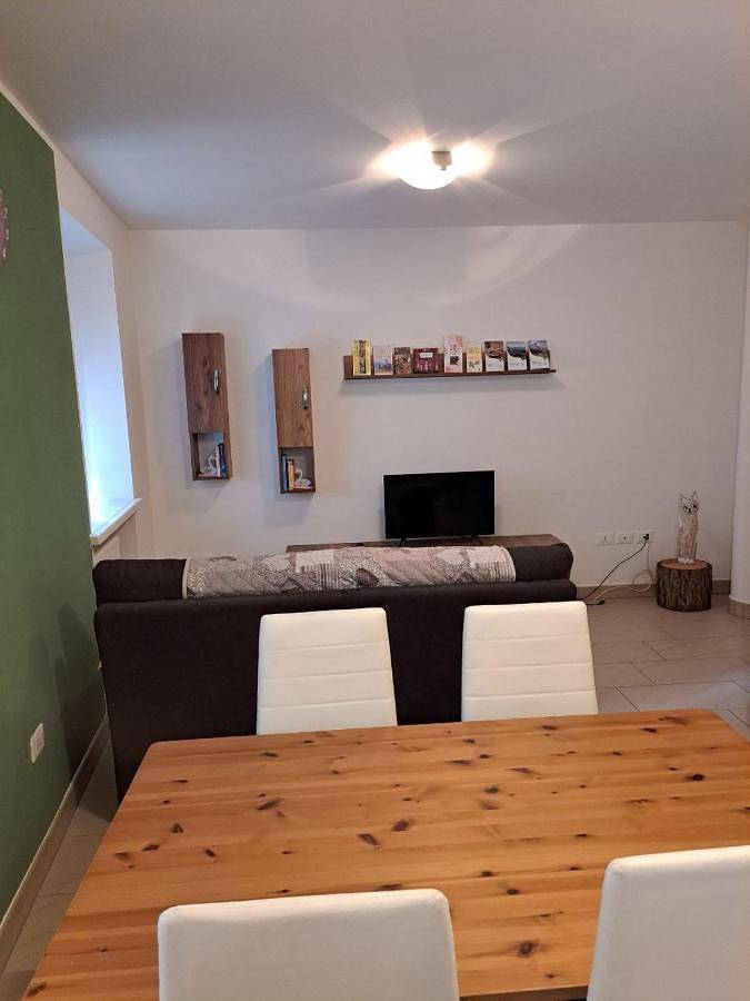 Gîte pour 4 personnes, avec vue, animaux acceptés à Cles - 3