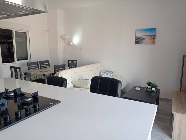 Appartamento intero, Renovated Apartment in Gandia, close to beach, pets allowed on request in Playa de Gandía, Costa de Valencia