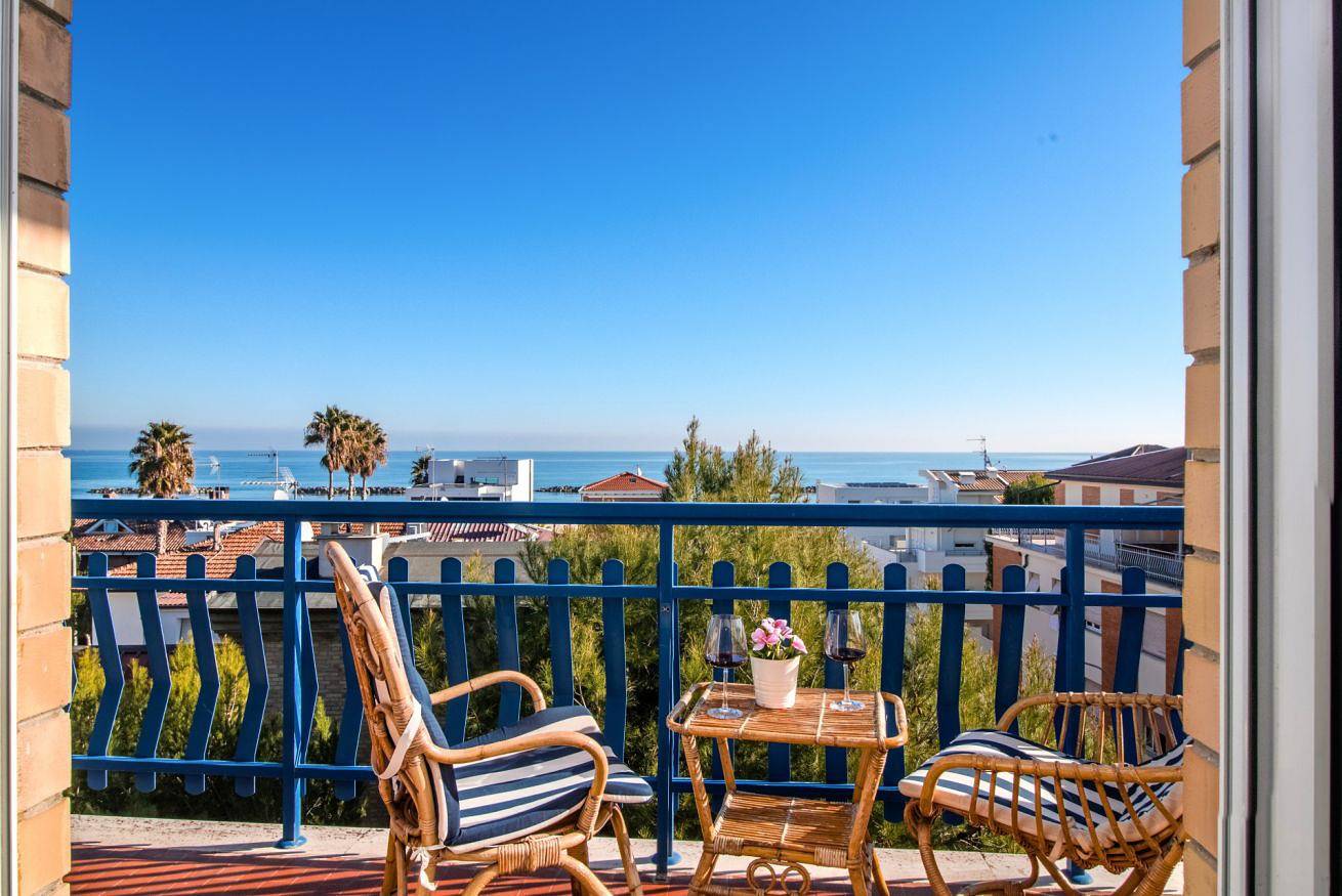 Appartamento intero, Amorino Apartment - [Sea View] Appartamento Panoramico Wifi A/C in Porto San Giorgio, Provincia di Fermo