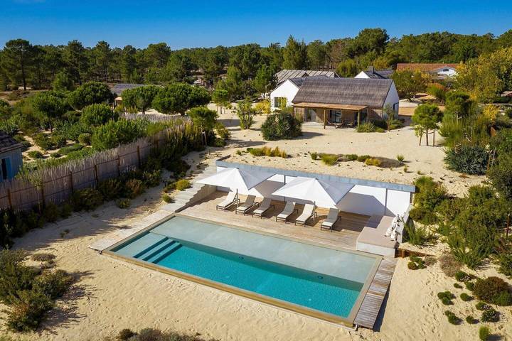Casa de vacaciones para 12 personas, con jardín y terraza en Comporta