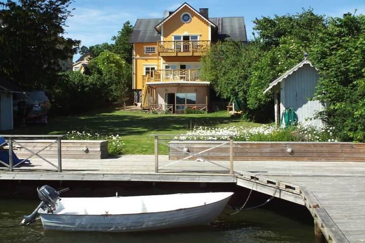 Ferienwohnung für 5 Personen, mit Terrasse und Garten in Vaxholm