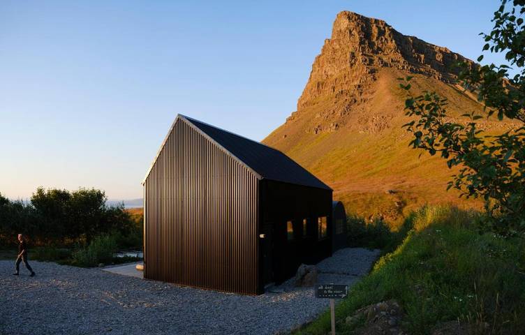 Location de vacances pour 2 personnes, avec jardin et vue en Islande