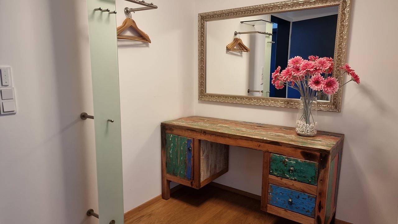 Ganze Ferienwohnung, Ferienwohnung für 6 Personen (119 m²) in Friedrichshafen in Friedrichshafen, Region Bodensee-Oberschwaben