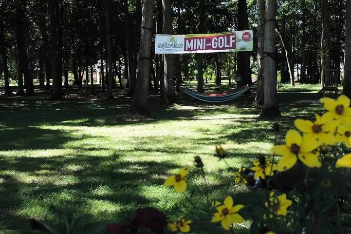 Camping pour 4 personnes, avec terrasse dans Eure-et-Loir - 3