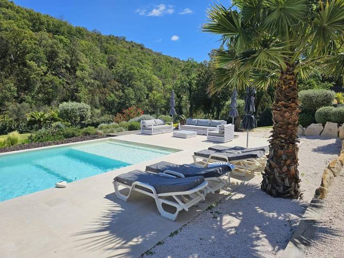 Villa voor 2 personen, with tuin and zwembad as well as uitzicht in Grimaud