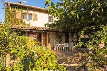 Chambre d’hôte pour 2 personnes, avec jardin dans le Tarn