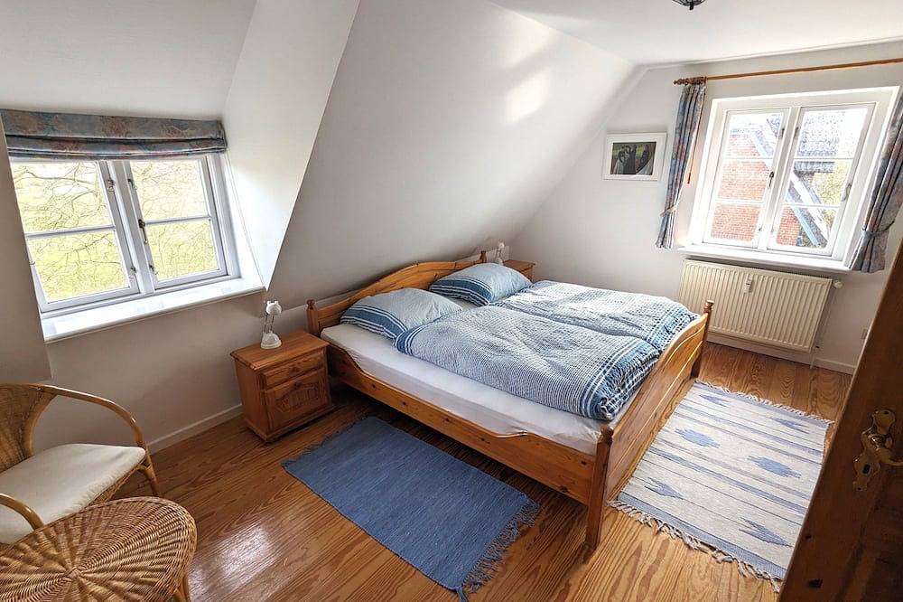 Ganze Wohnung, Schmalstieg 5 rechts in Alkersum, Föhr