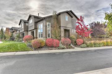 Vacation House for 8 Guests in Bend, Mt. Bachelor, Picture 2