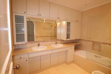 Apartment for 5 People in Vale do Lobo, Praia do Ancão, Photo 4