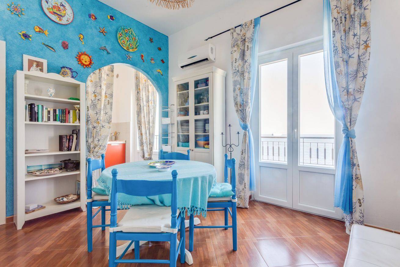 Entire apartment,  Apt with balcony and sea view in Trapani!  in Trapani, Trapani Province