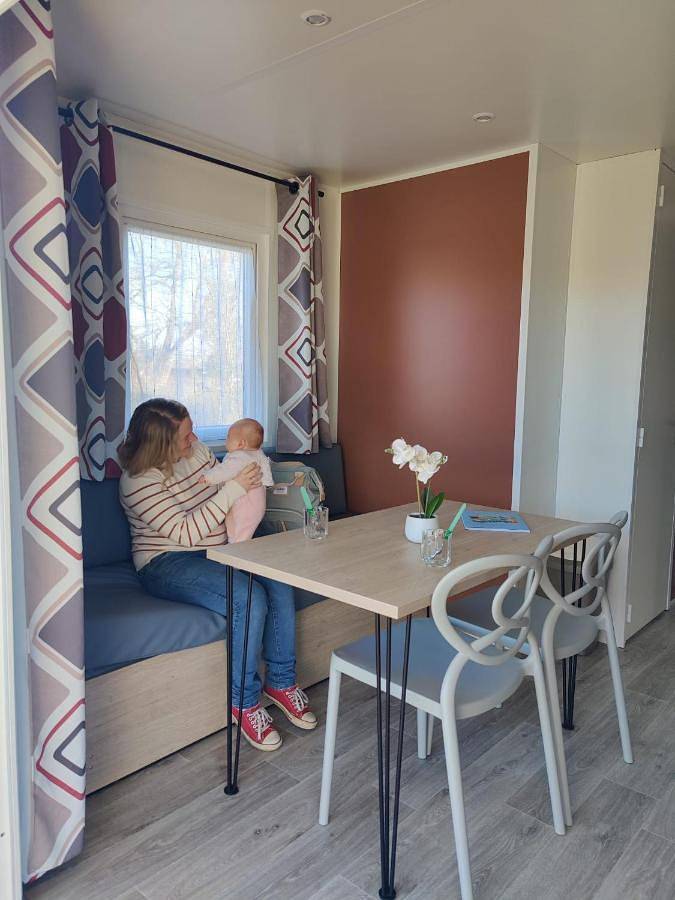 Camping des crocs in Saint-Quentin-en-Tourmont, Région d'Abbeville