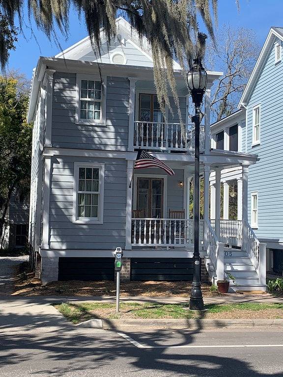 Completely Renovated Historic Home in Perfect Location of Downtown Beaufort in Beaufort, Beaufort County