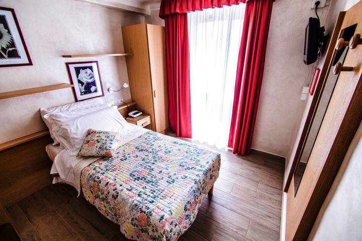 Hôtel pour 4 personnes, avec balcon et vue à Torre Pellice - 3
