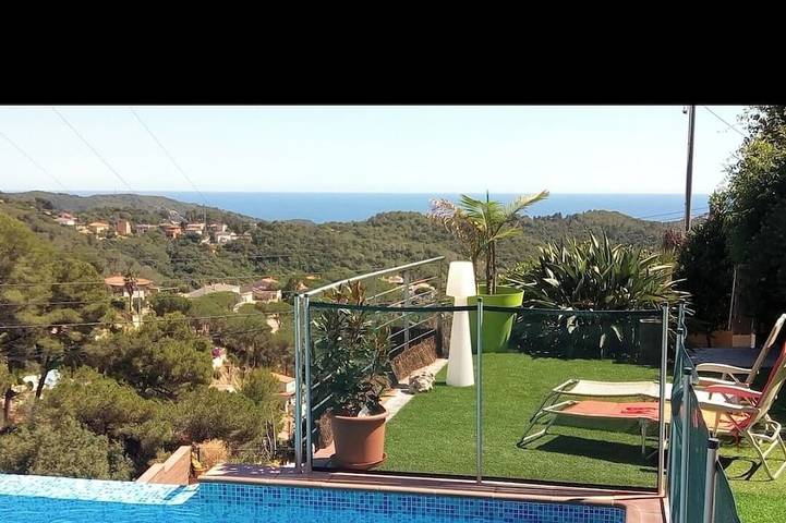 Villa for 7 people in Barcelona