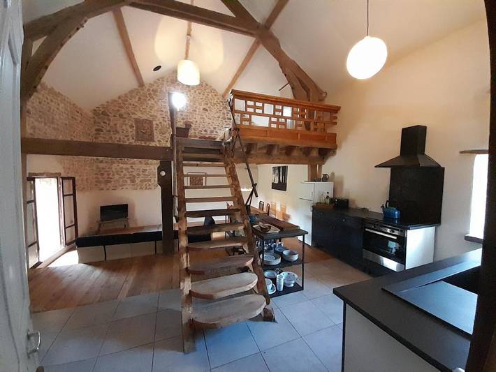Gîte pour 4 personnes, avec vue et terrasse à Biollet