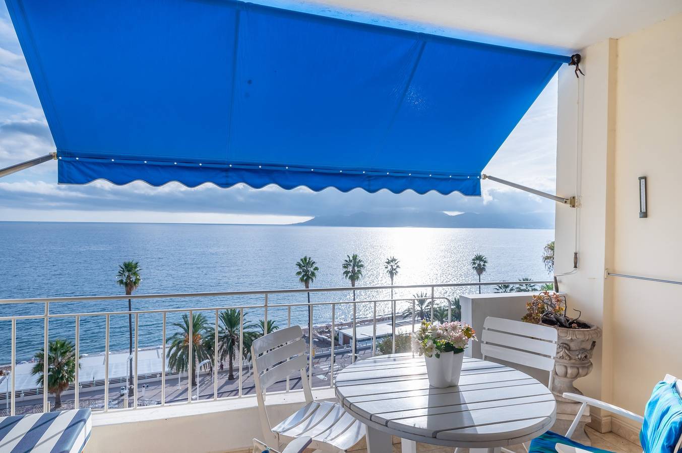 Apartamento entero, Apartamento acogedor en Cannes - 40 m² con balcón y vistas al mar. in Cannes, Costa mediterránea (Francia)