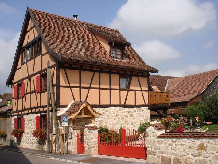 Location de vacances pour 9 personnes, avec jardin, animaux acceptés à Oltingue