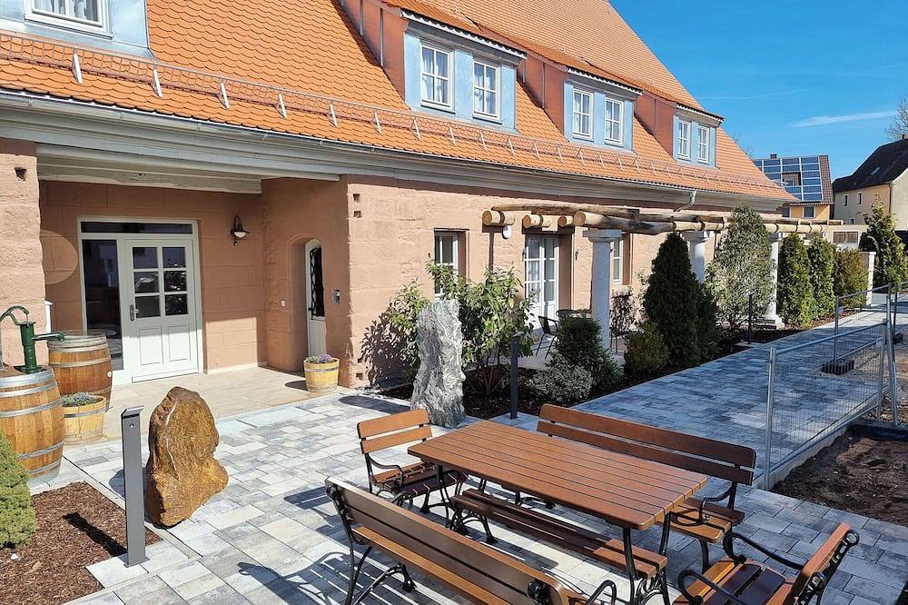 Ganze Wohnung, Apartment mit Terrasse in Muhr am See, Fränkisches Seenland