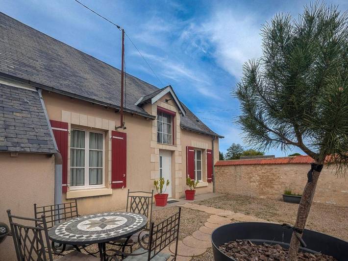 Location de vacances pour 4 personnes, avec jardin dans Saint-Genou - 2