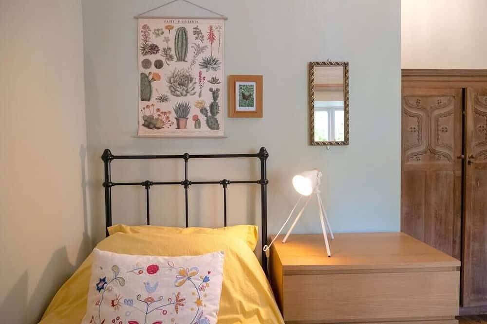 Lovely property in the heart of Somerset in Shepton Mallet, Somerset