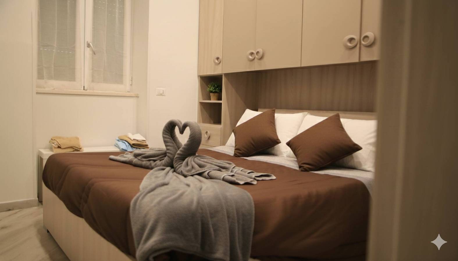 Studio entier, À deux pas de Scavi, vous bénéficierez d'un parking gratuit et d'une connexion Wi-Fi in Pompei, Province de Naples