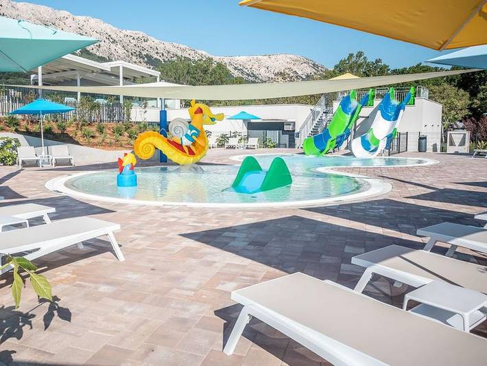 Valamar Camping Baska - Tente en toile et en bois 5 personnes - Baska - Tente Safari Confort + climatisation in Punat, Krk