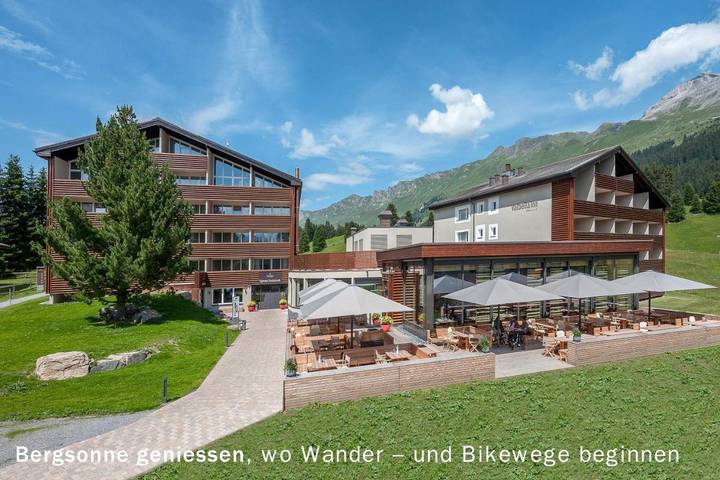 Hotel für 2 Personen, mit Whirlpool und Terrasse sowie Garten und Pool in Valbella