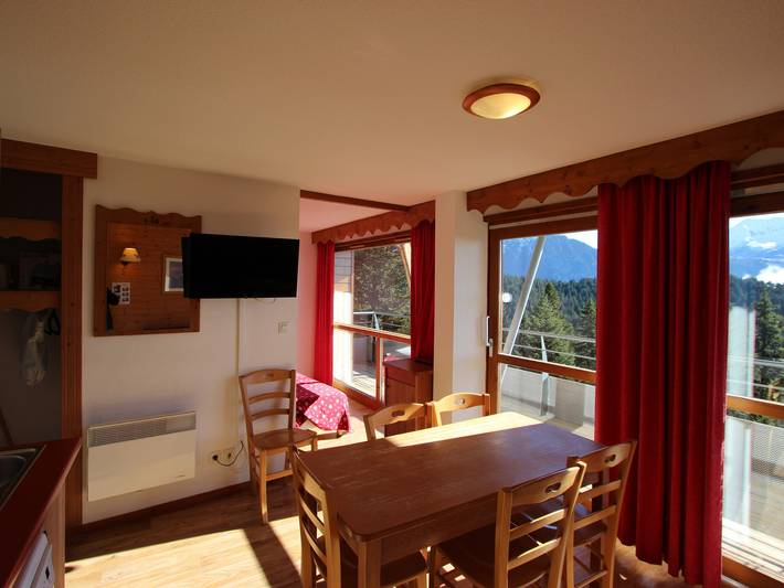 Ganze Wohnung, Gut ausgestattete Wohnung in Pistennähe und Esf in Chamrousse, Nationalpark Écrins