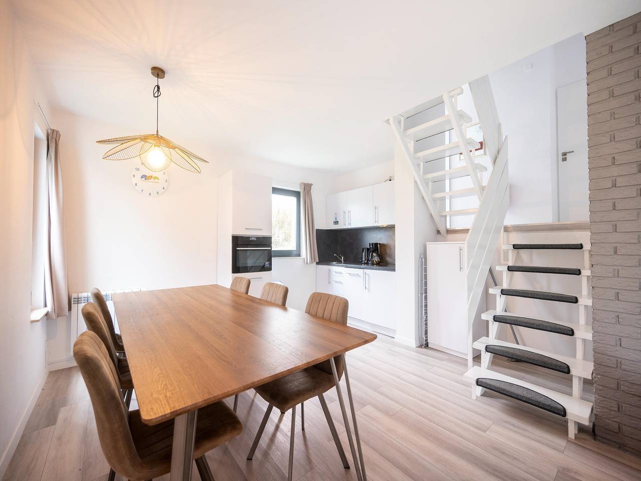 Geräumiges Ferienhaus im Ferienort Hambachtal in Oberhambach, Nahetal