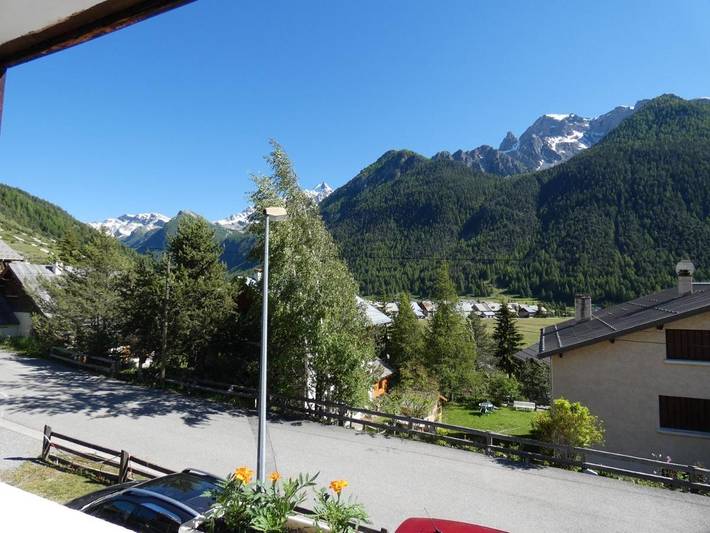 Gîte pour 3 personnes, avec vue et jardin à Ceillac - 3