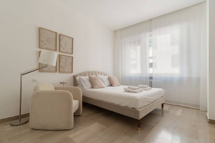 Ganze Wohnung, Ferienwohnung für 6 Personen mit Balkon/Terrasse in Mailand, Mailand Provinz
