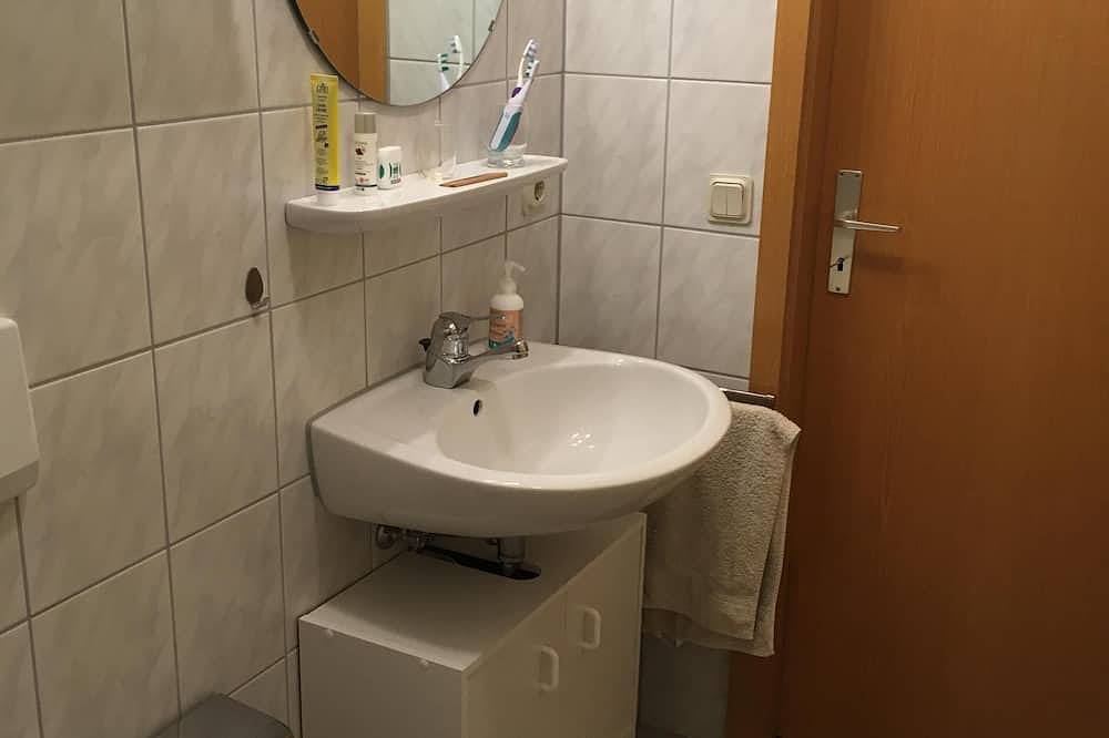 Ganze Wohnung, Ferienwohnung m. Balkon auf ca. 1000 m Höhe, nahe Triberg, aber weg vom Trubel! in Schonach (Dorf), Schonach