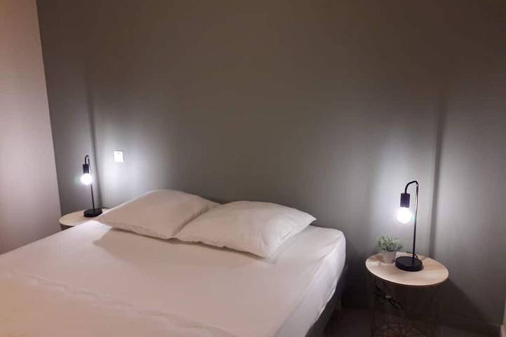 Location de vacances pour 6 personnes, avec terrasse à Aiguèze - 2