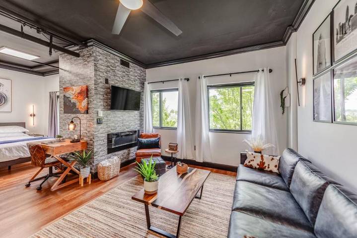 Ferienwohnung für 2 Personen, mit Terrasse und Pool in Charlotte