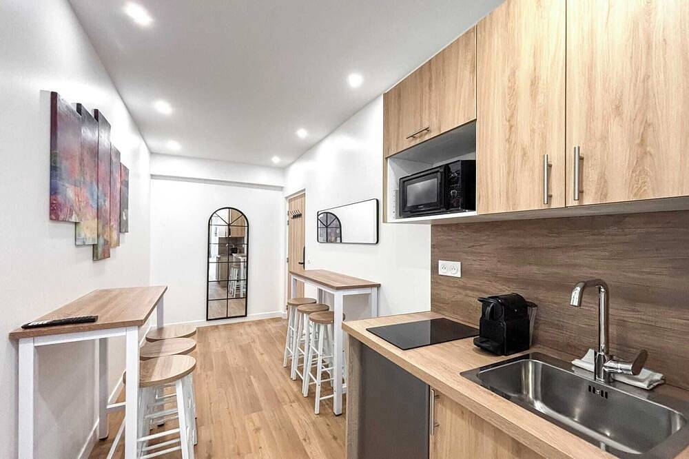 Apartamento entero, Hoche C 102 - Dos Habitaciones Piso, Capacidad 6 in Le Pré-Saint-Gervais, Sena-Saint Denis