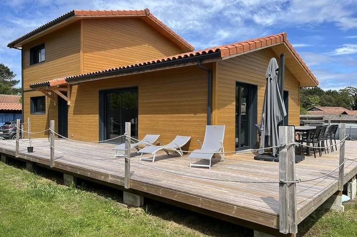 Ferienhaus für 6 Personen, mit Garten und Pool in Lit-et-Mixe