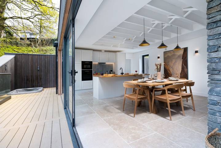 Holiday home for 6 people, with balcony, child-friendly in the Lake District