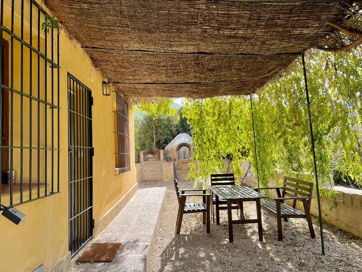 Casa rural para 4 personas, con piscina además de vistas y jardín, Se admiten mascotas en Blanca - 3