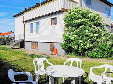 Ferienhaus für 7 Personen, mit Garten in Skärhamn