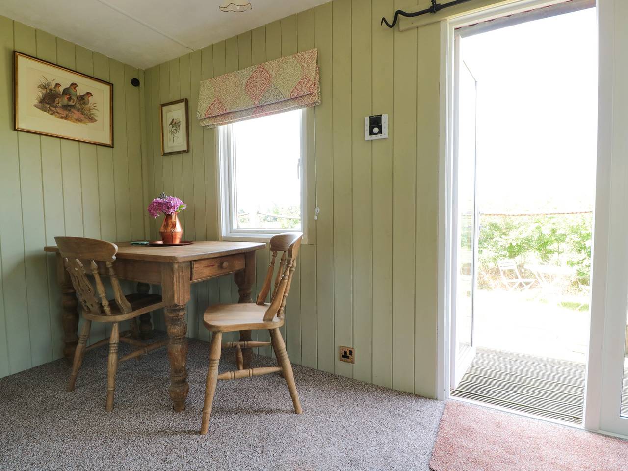 Crows Cabin in Gloucestershire