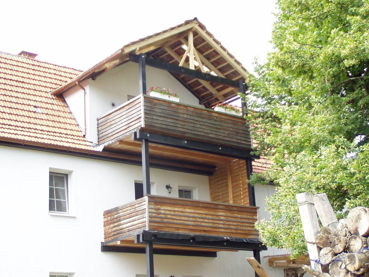 Ganze Ferienwohnung, Casa Carolina - Fw1 - (Erdgeschoss) Ferienwohnung mit Wohn-/Schlafraum, Schlafraum, Küche und Bad/Wc in Wartburg, Eisenach
