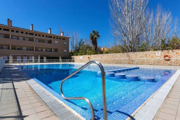 Appartement de vacances pour 6 personnes, avec jardin et piscine, animaux acceptés - 1