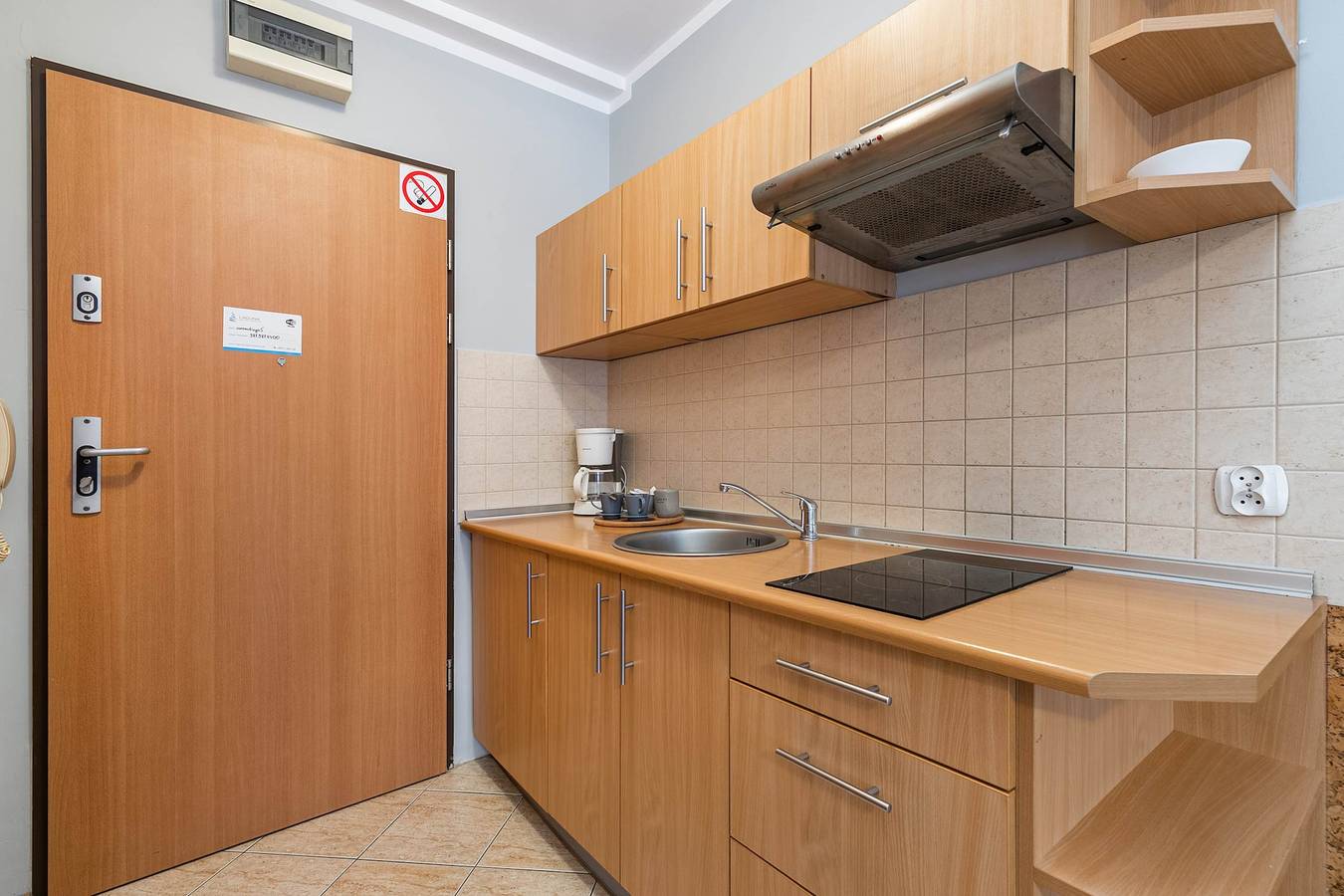 Hel enrumslägenhet, Żeromskiego 5 | Traditional Studio |Near the beach in Świnoujście, Oderlagunen