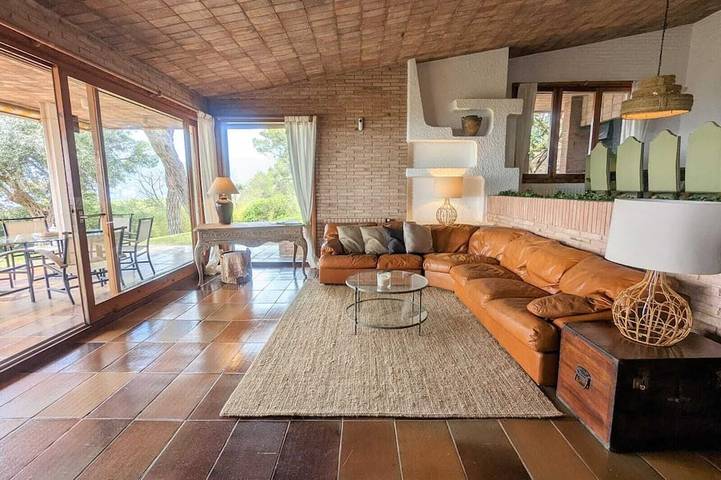 Villa Juny. Best view in North Barcelona Coast in Urbanizacion Montcabrer, Cabrils