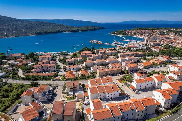 Gîte pour 4 personnes, avec jardin à Cres - 4