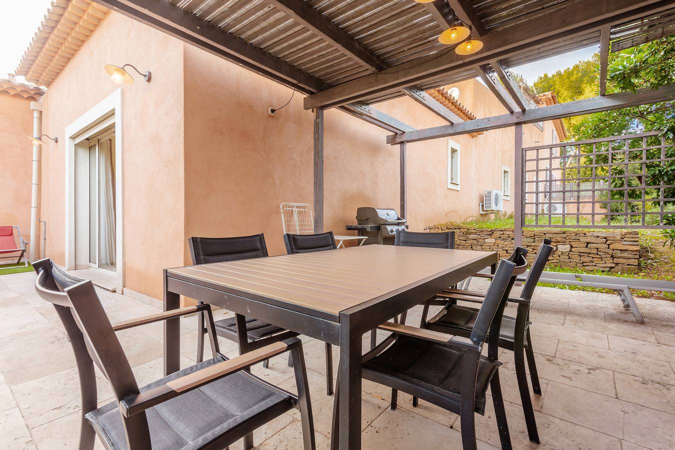 Le Mas des Bouteillans « Les Myrtes » con Wi-Fi y aire acondicionado in La Cadière-d'Azur, Region de Toulon