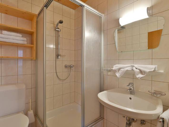 Ganze Ferienwohnung, Mini Appartement in Kössen, Kaisergebirge
