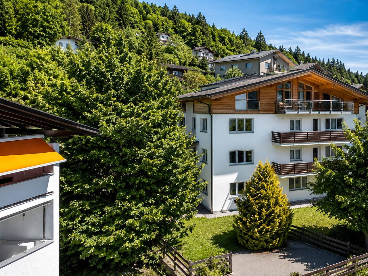 Entire holiday apartment, Casa Ariana - 4.5 room apartment in Flims-Dorf, Flims